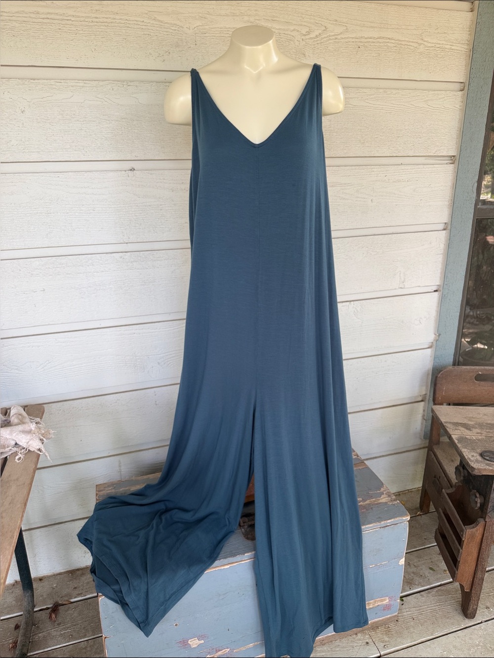 Athleta Teal Sleeveless V-Neck Jumpsuit